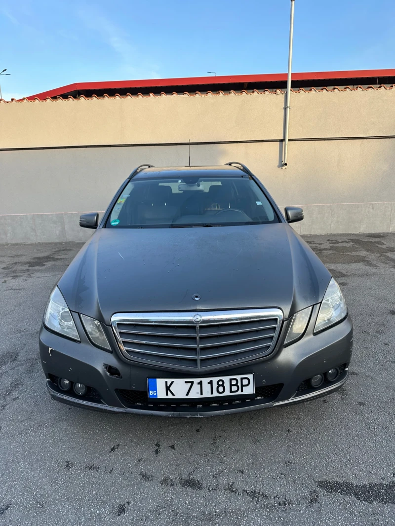 Mercedes-Benz E 200, снимка 3 - Автомобили и джипове - 49605049