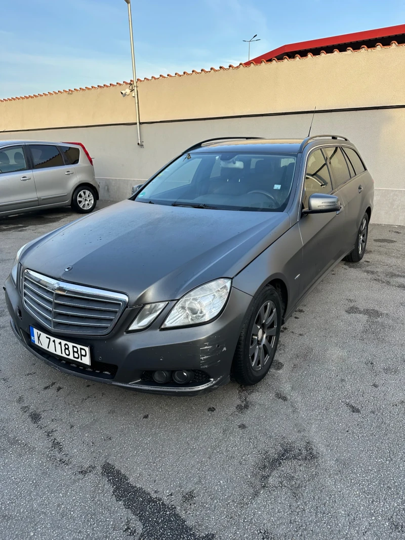 Mercedes-Benz E 200, снимка 2 - Автомобили и джипове - 49605049