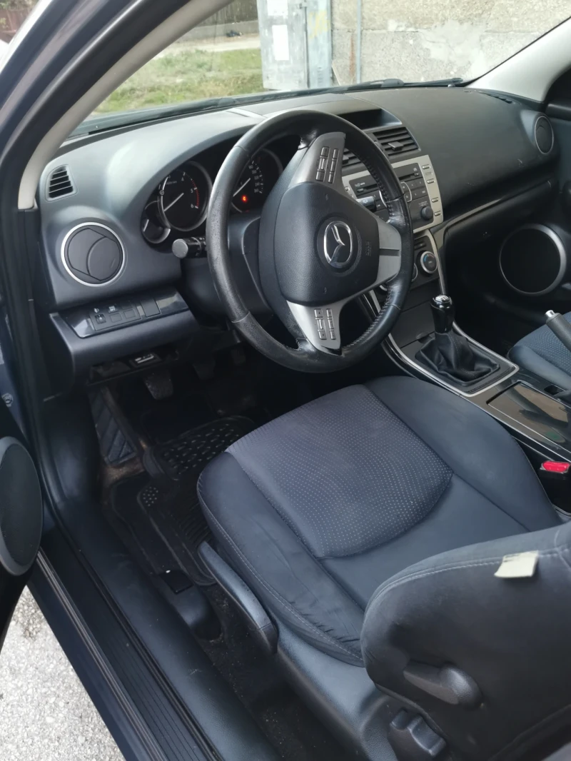 Mazda 6 2.2, снимка 4 - Автомобили и джипове - 52281996