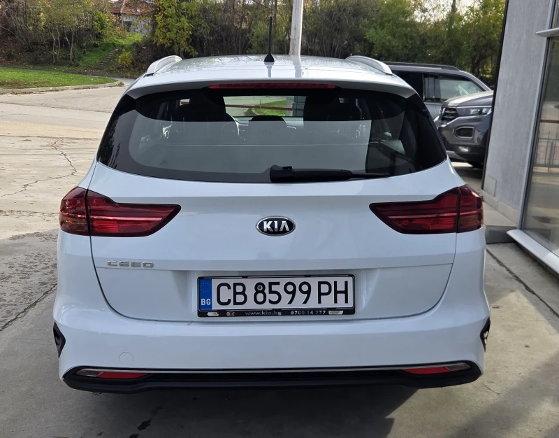 Kia Ceed 89 000km. 1.6 CRDi (115 Hp), снимка 5 - Автомобили и джипове - 52411197