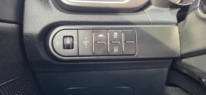 Kia Ceed 89 000km. 1.6 CRDi (115 Hp), снимка 14 - Автомобили и джипове - 52411197