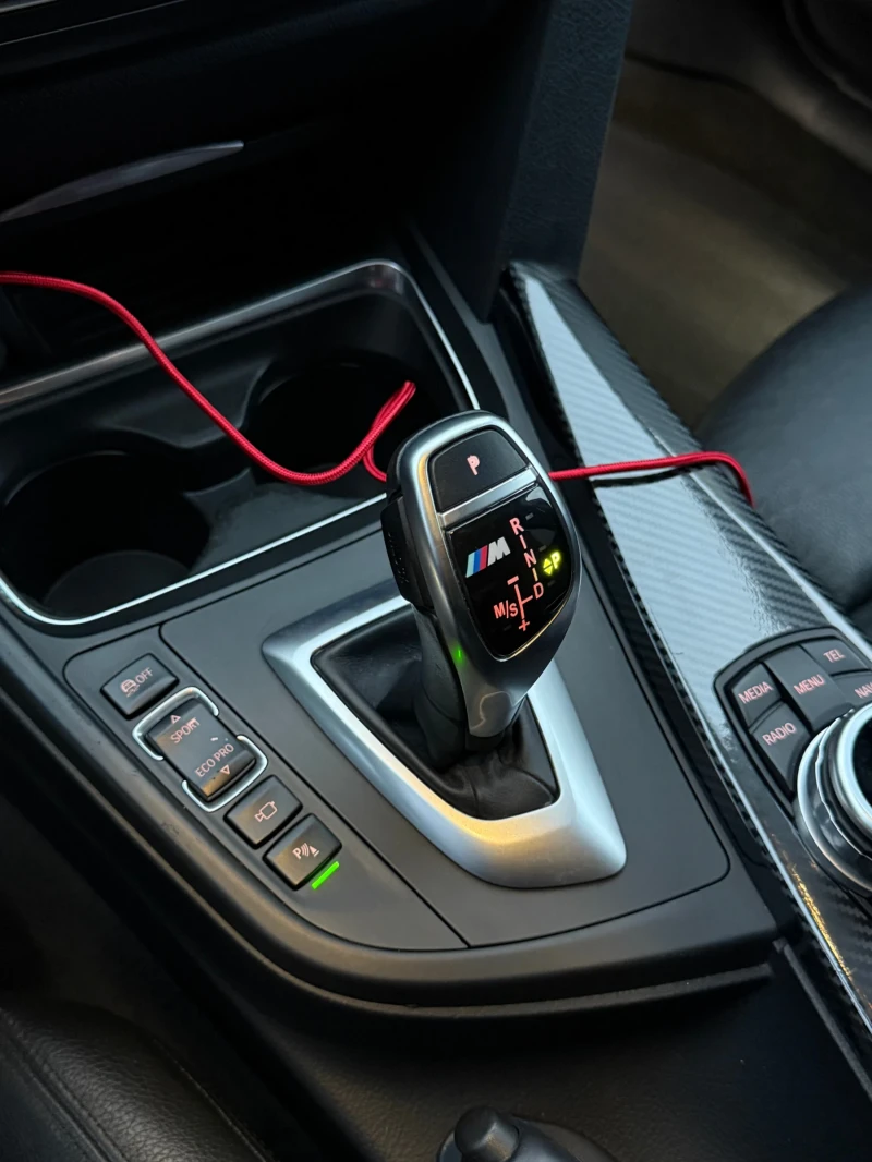 BMW 335 M PERFORMANCE , снимка 10 - Автомобили и джипове - 53136482