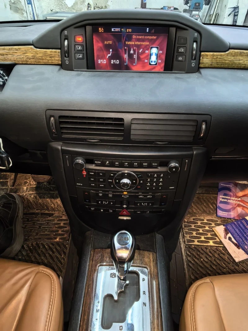 Citroen C6 2.7 HDI 204 PS, снимка 17 - Автомобили и джипове - 53191016