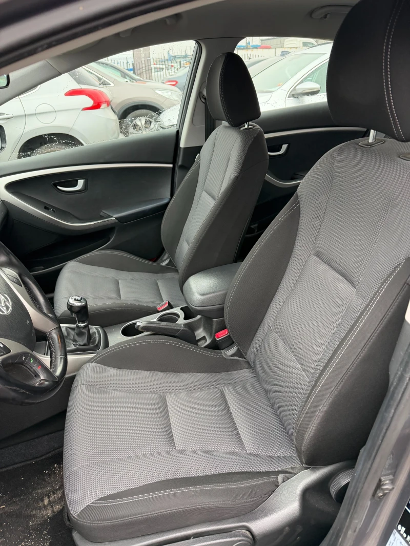 Hyundai I30 1.6CRDI NAVI/KAMERA EURO 5, снимка 11 - Автомобили и джипове - 53201691