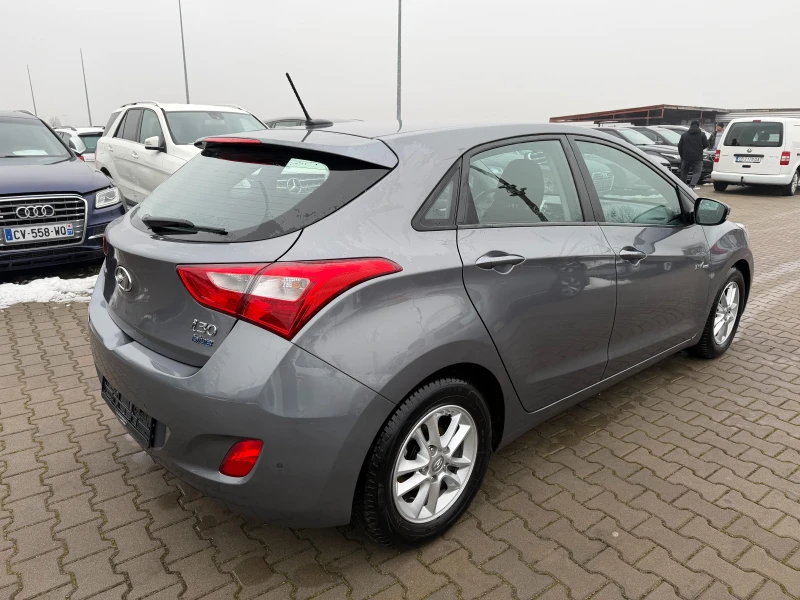 Hyundai I30 1.6CRDI NAVI/KAMERA EURO 5, снимка 6 - Автомобили и джипове - 53201691