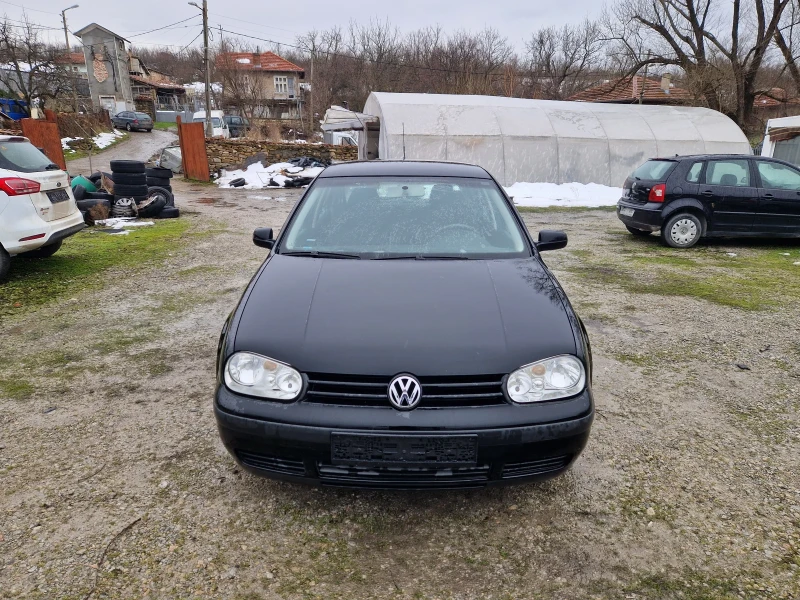VW Golf 1.9TDI, 100кс, 02г, 5вр.Италия-БЕЗ РЪЖДИ , снимка 8 - Автомобили и джипове - 53562180
