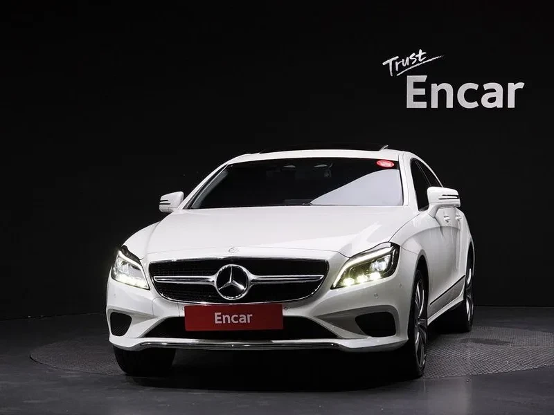Mercedes-Benz CLS 350 D 4Matic, снимка 3 - Автомобили и джипове - 55939996
