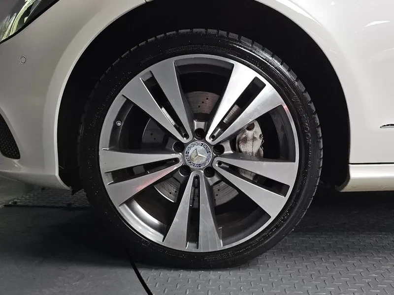 Mercedes-Benz CLS 350 D 4Matic, снимка 5 - Автомобили и джипове - 55939996