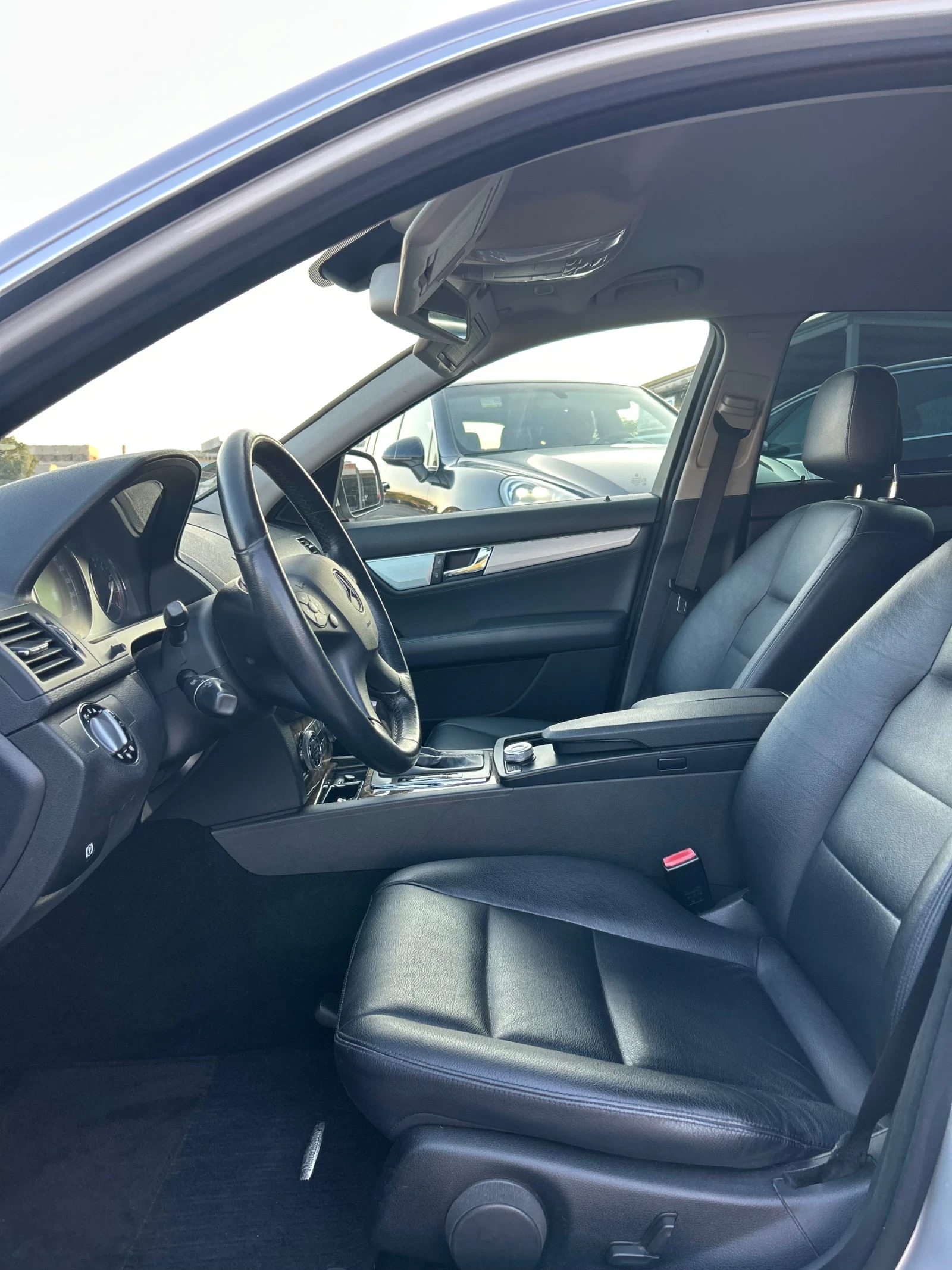 Mercedes-Benz C 280 V6 3.0 231ps Avangarde - изображение 9