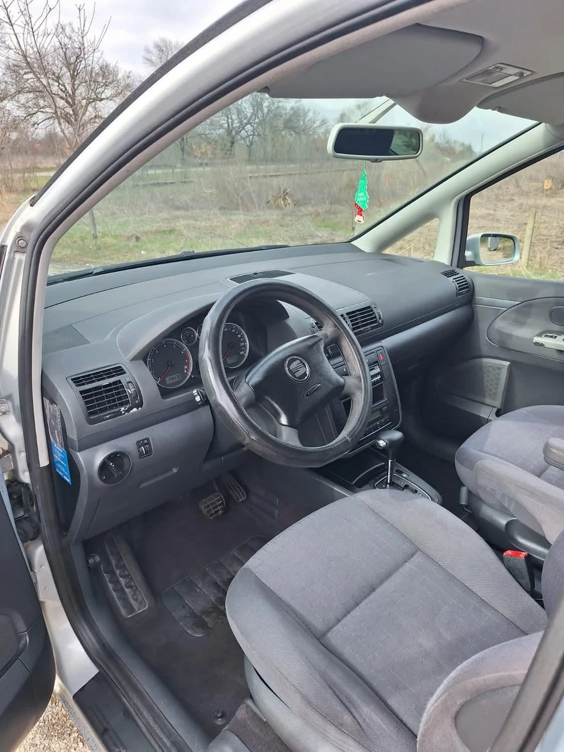 Seat Alhambra  - изображение 6