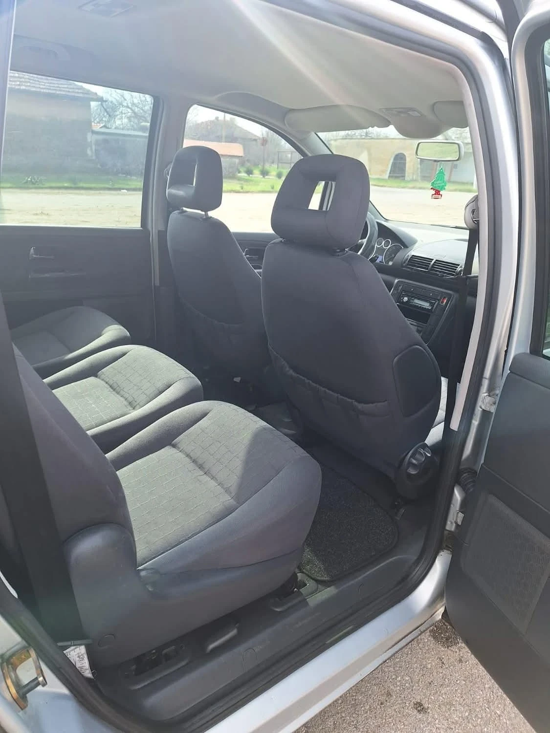 Seat Alhambra  - изображение 10