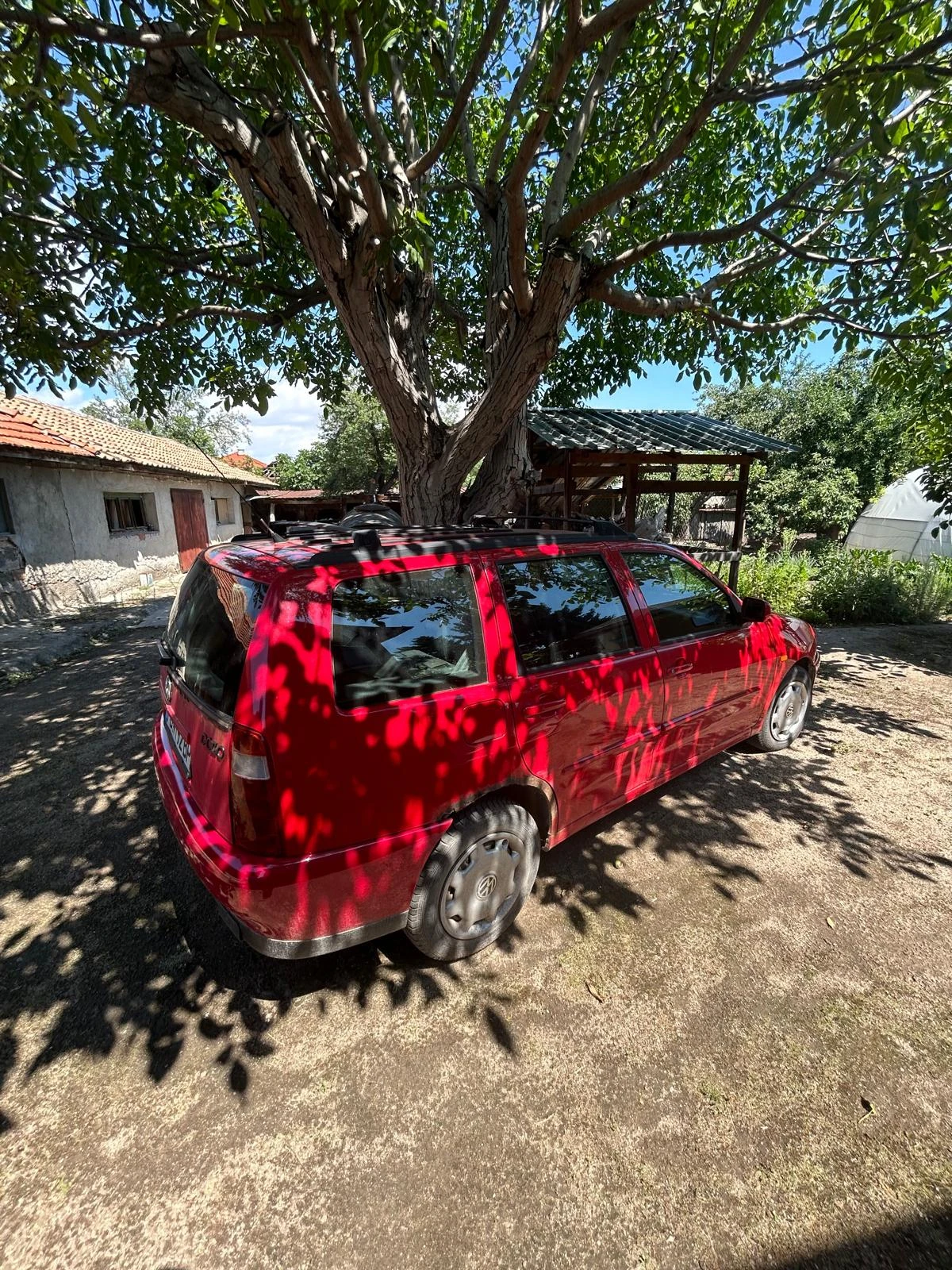 VW Polo 1390 - изображение 2