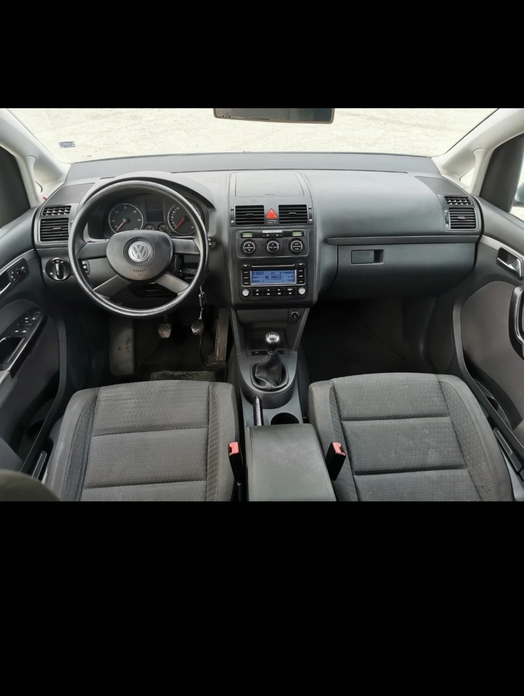 VW Touran 2.0Tdi - изображение 9
