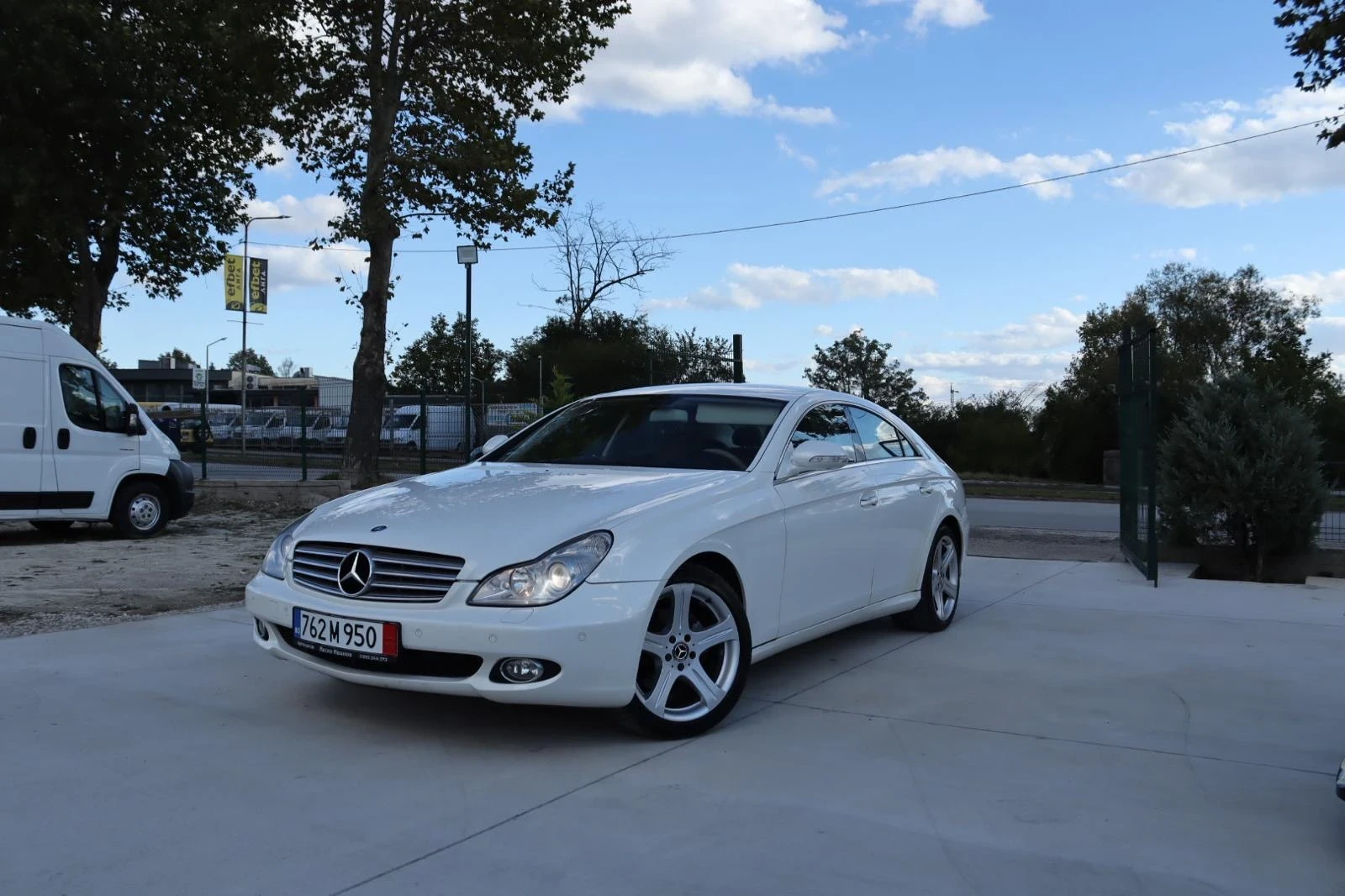 Mercedes-Benz CLS 320 БЯЛА ПЕРЛА* Подгрев/Обдухване* NAVI*  - изображение 5