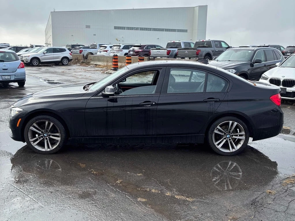 BMW 330 * 330i xDrive * CARFAX * БЕЗ ПЪРВОНАЧАЛНА ВНОСКА - изображение 2