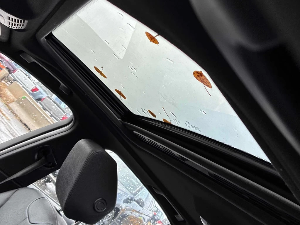 BMW 330 * 330i xDrive * CARFAX *    | Mobile.bg   15