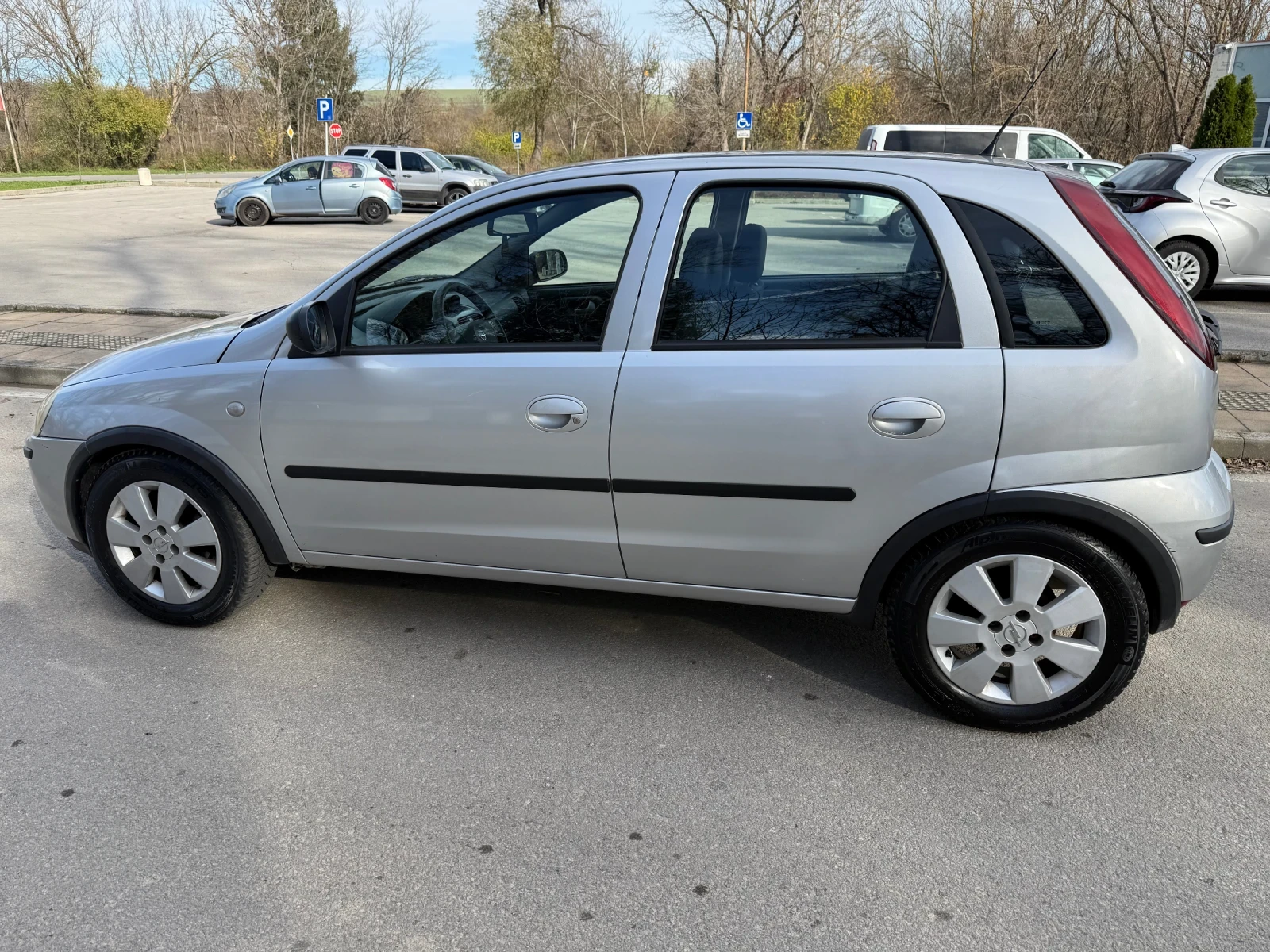 Opel Corsa  - изображение 5