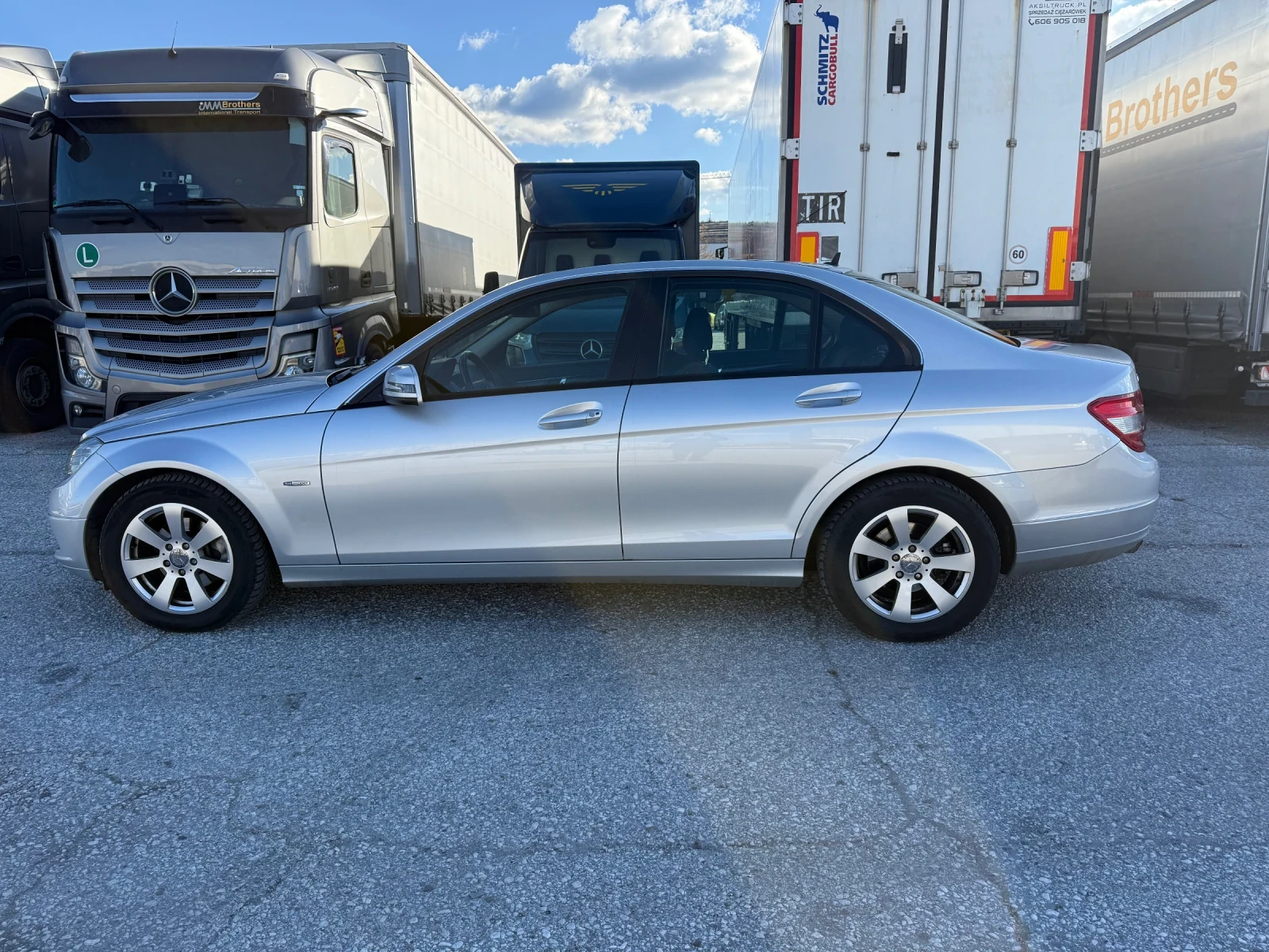 Mercedes-Benz C 180  - изображение 5