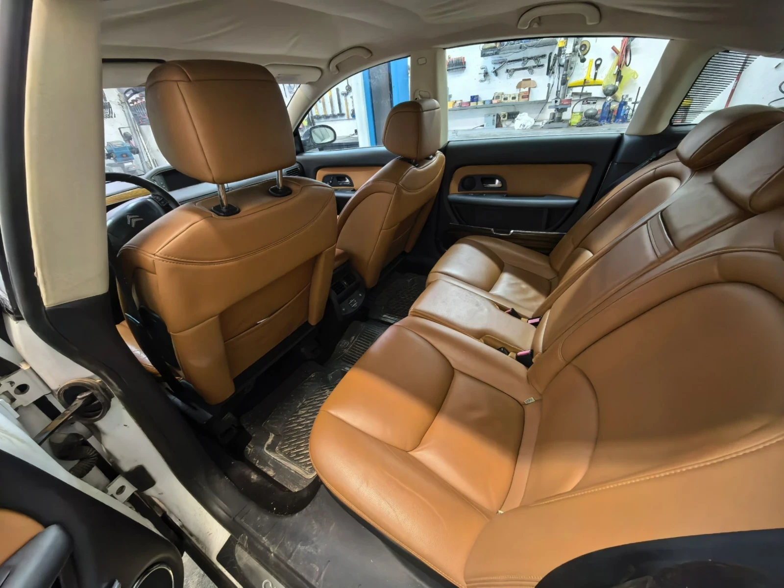 Citroen C6 2.7 HDI 204 PS | Mobile.bg � ����������� 12