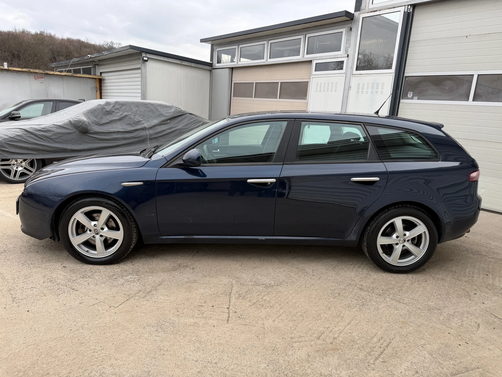 Alfa Romeo 159 sportwagon 1, 9 JTD, снимка 4 - Автомобили и джипове - 53890663