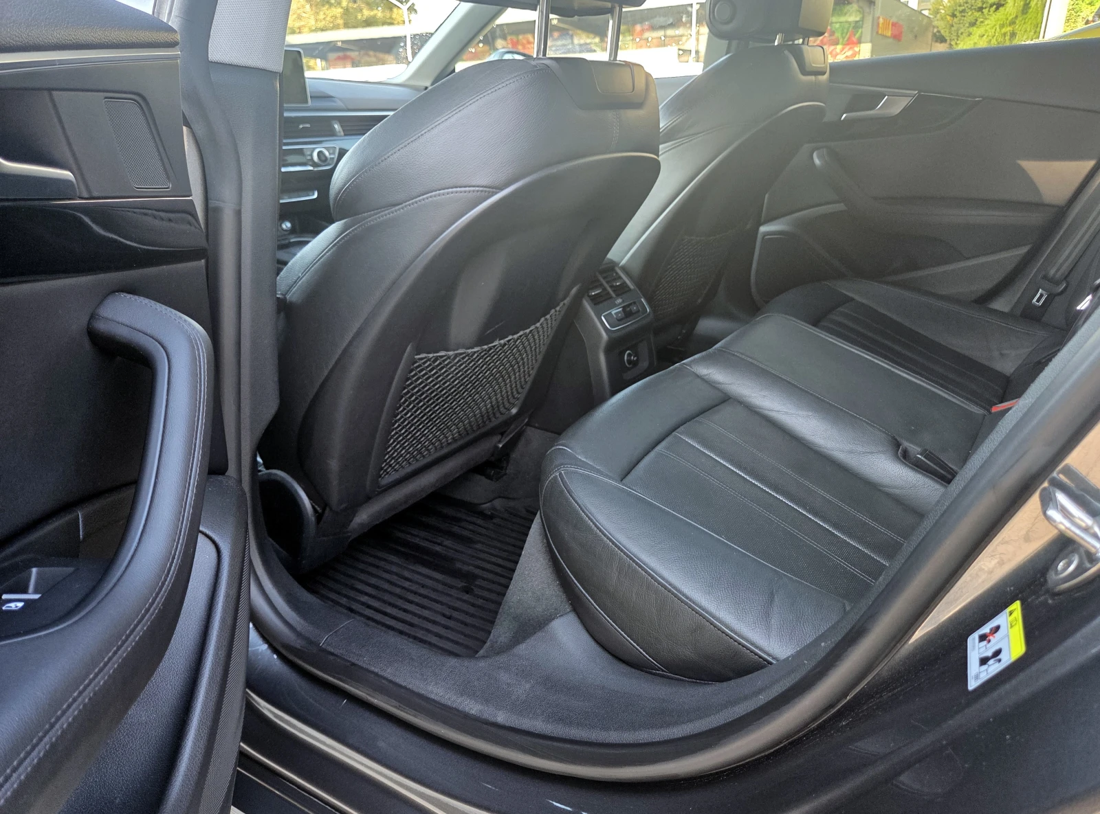 Audi A5 3.0 TDI * OБДУХВАНЕ* MATRIX* DIGITAL* 360 CAMERA* , снимка 10 - Автомобили и джипове - 56627752