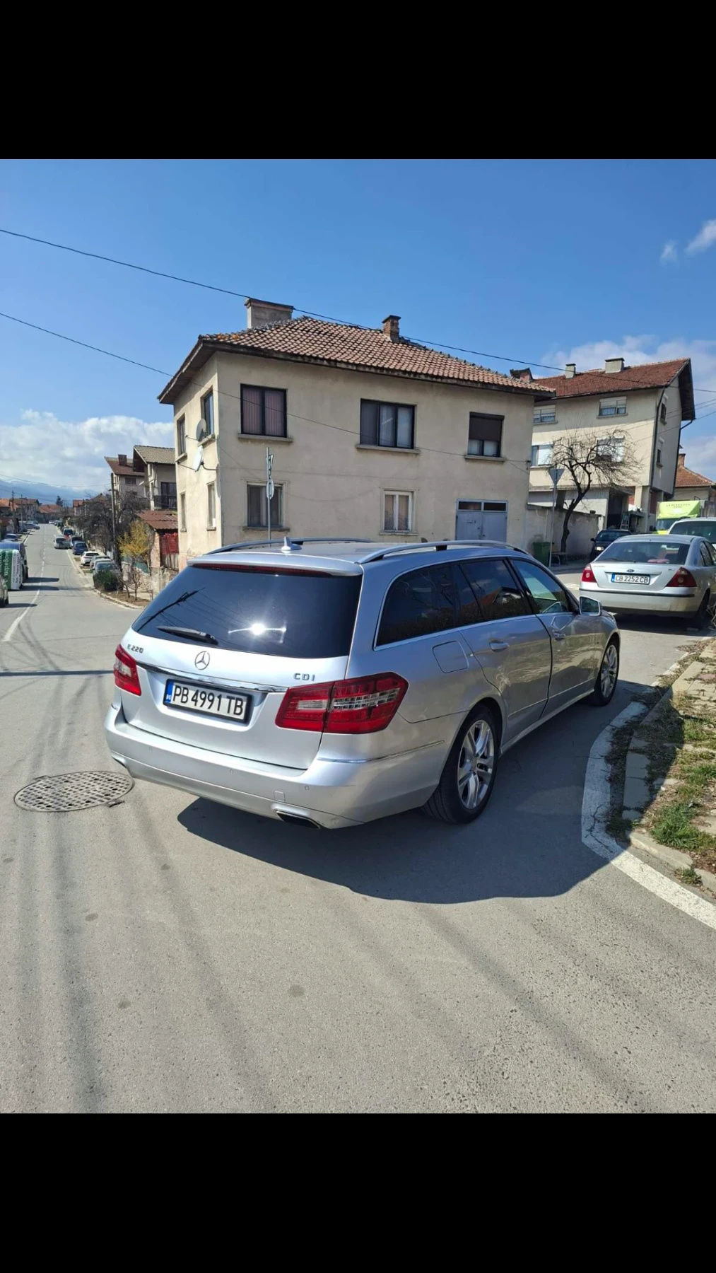 Mercedes-Benz E 220, снимка 6 - Автомобили и джипове - 53916760