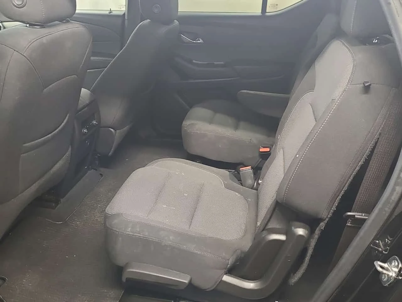 Chevrolet Traverse * LT CLOTH * CARFAX * ПОДГРЕВИ * КАМЕРА * , снимка 13 - Автомобили и джипове - 54194261