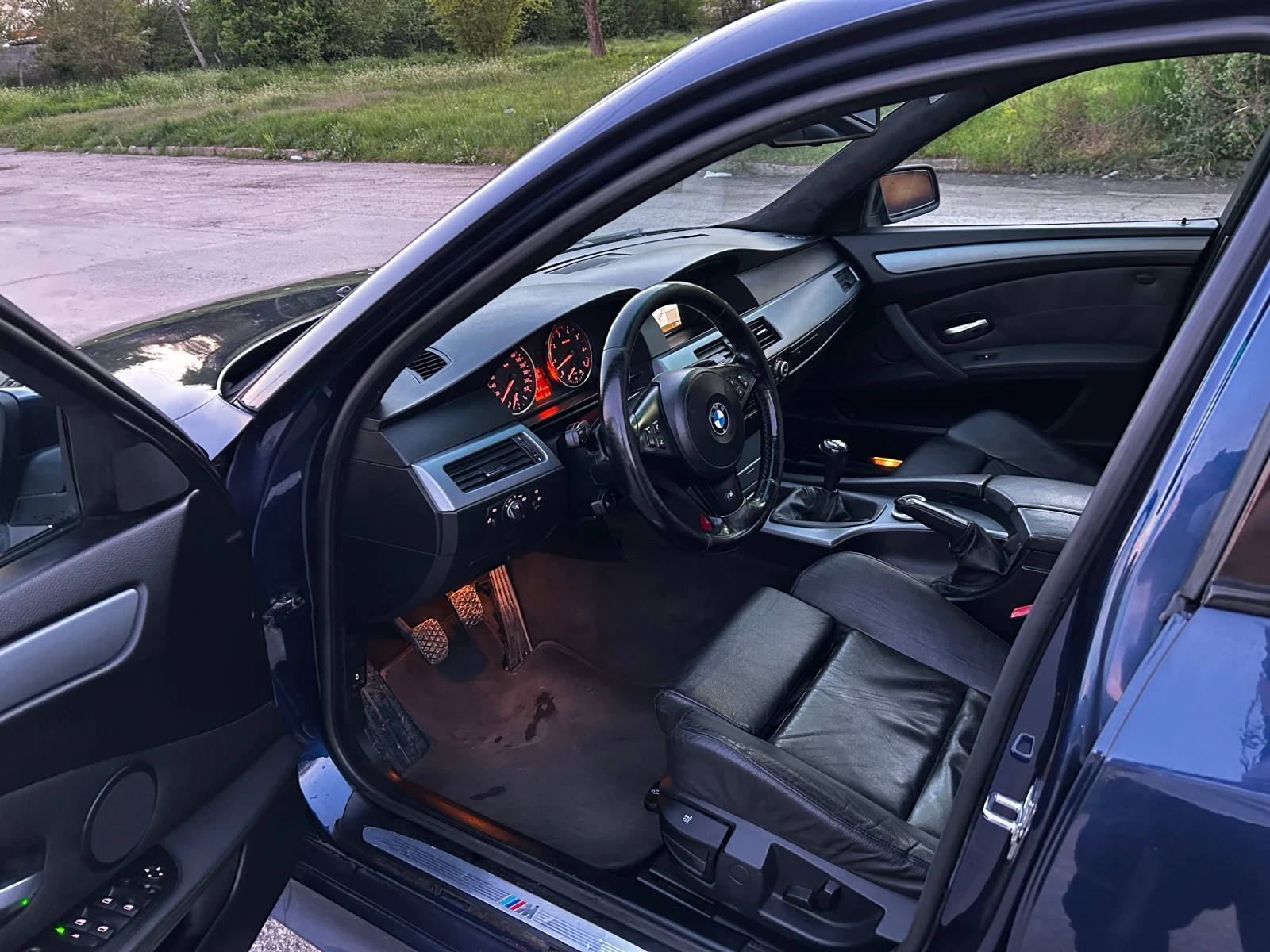 BMW 525, снимка 8 - Автомобили и джипове - 54306127