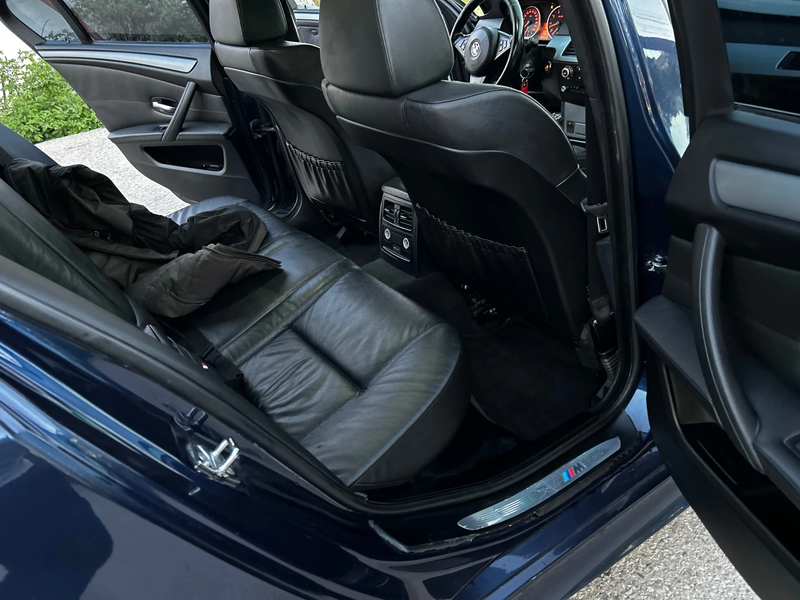 BMW 525, снимка 11 - Автомобили и джипове - 54306127