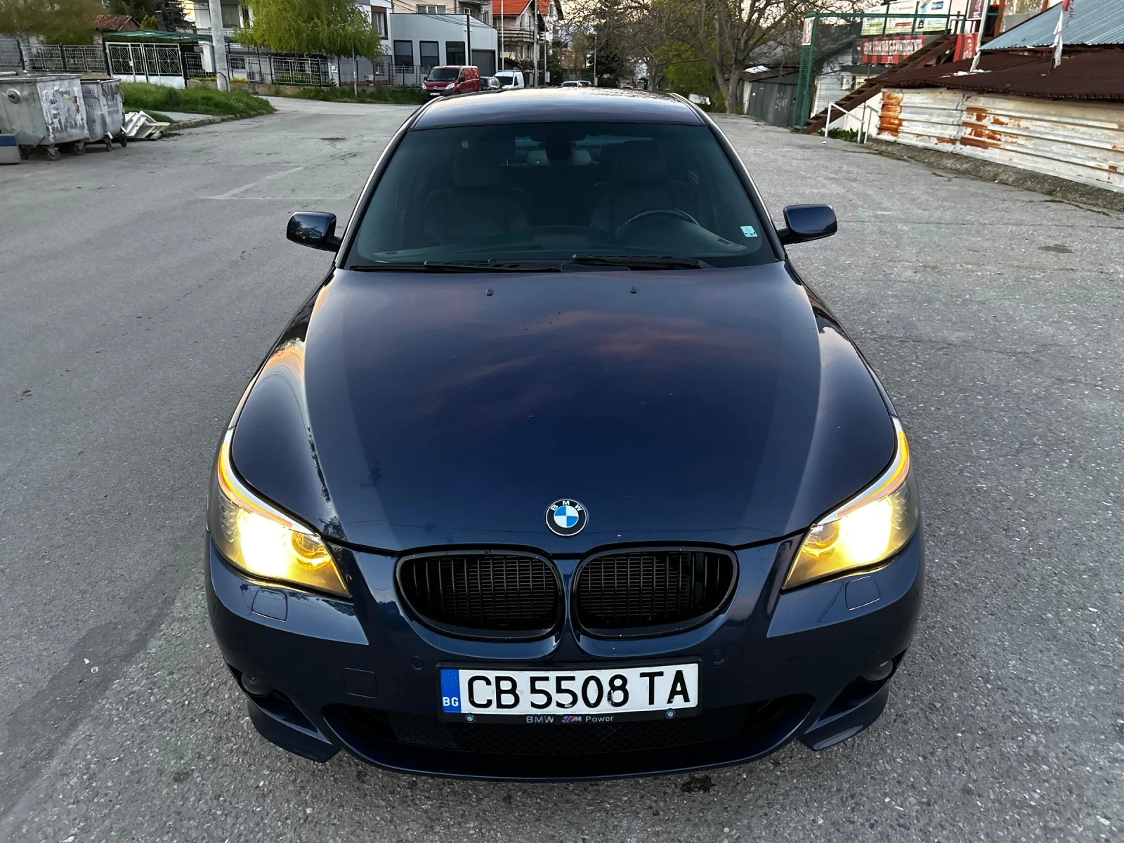 BMW 525