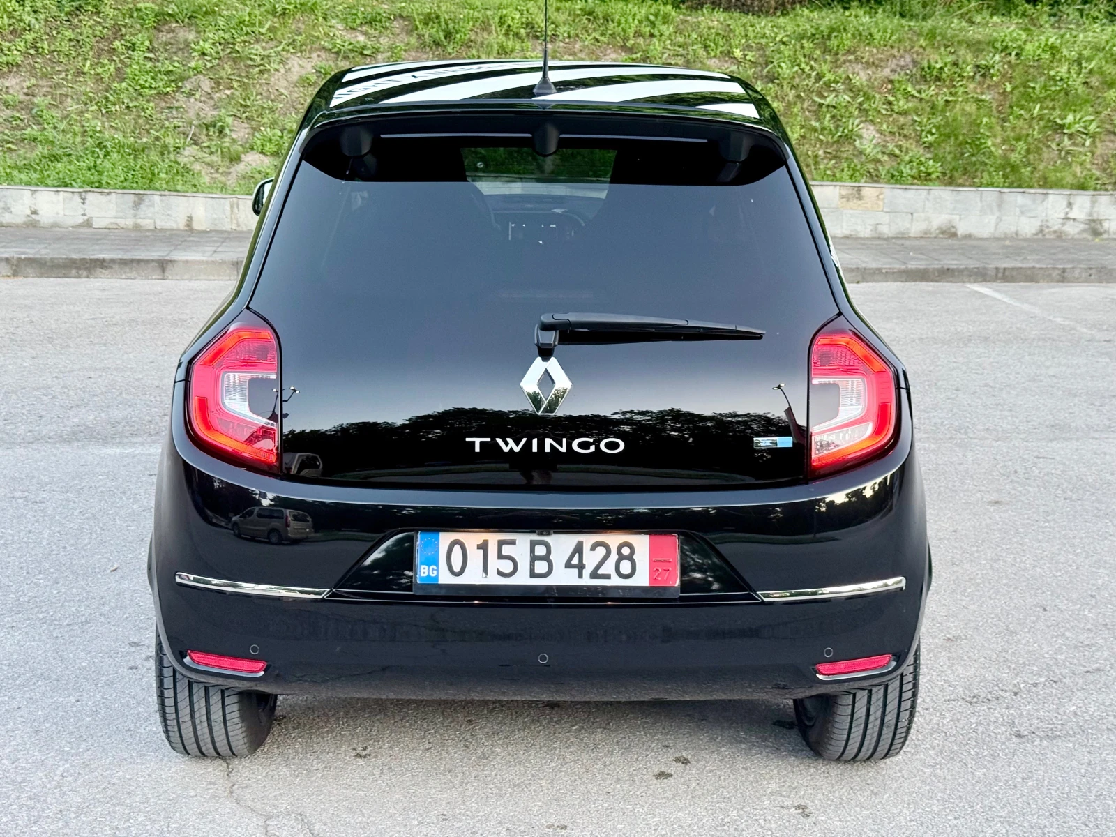Renault Twingo Electric* Urban Night X* В Гаранция* Лизинг* , снимка 3 - Автомобили и джипове - 54899175