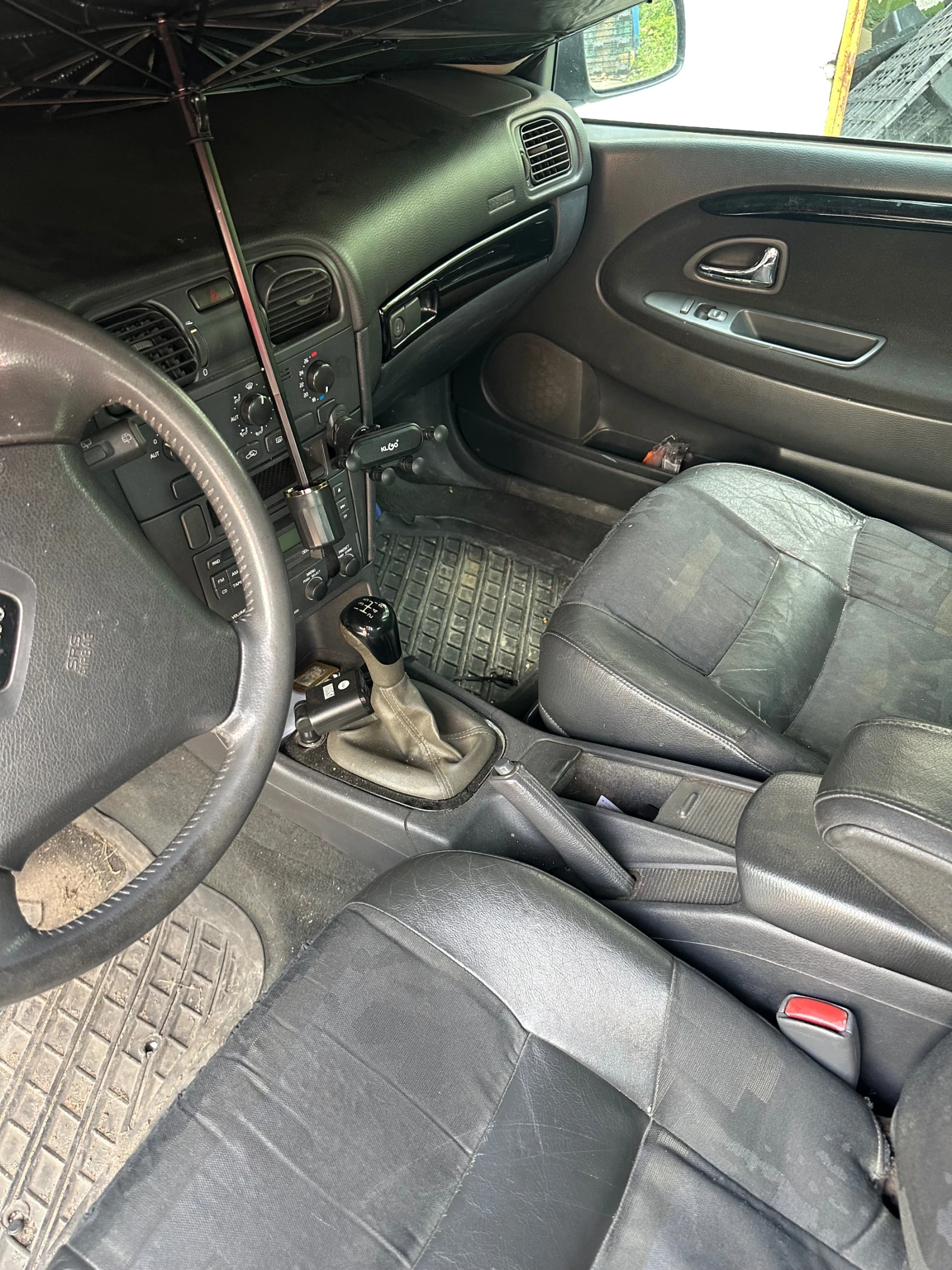 Volvo V40 1.800, снимка 10 - Автомобили и джипове - 55128460
