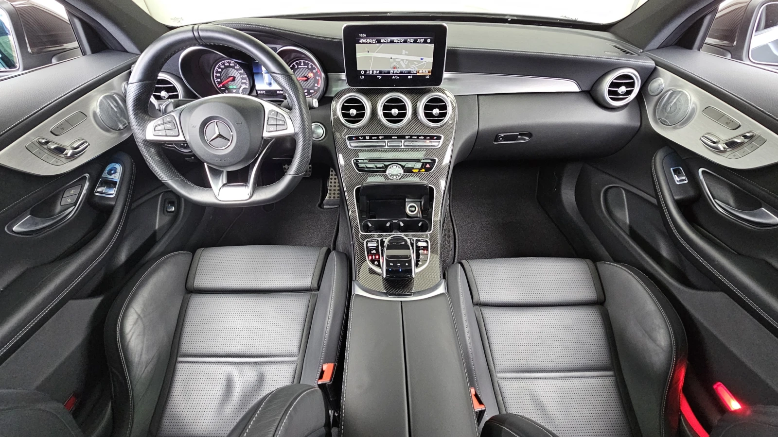 Mercedes-Benz C 63 AMG BLIND SPOT* HUD* 360* ЕЛ. БАГАЖНИК* КРАЙНА ЦЕНА, снимка 7 - Автомобили и джипове - 55243487