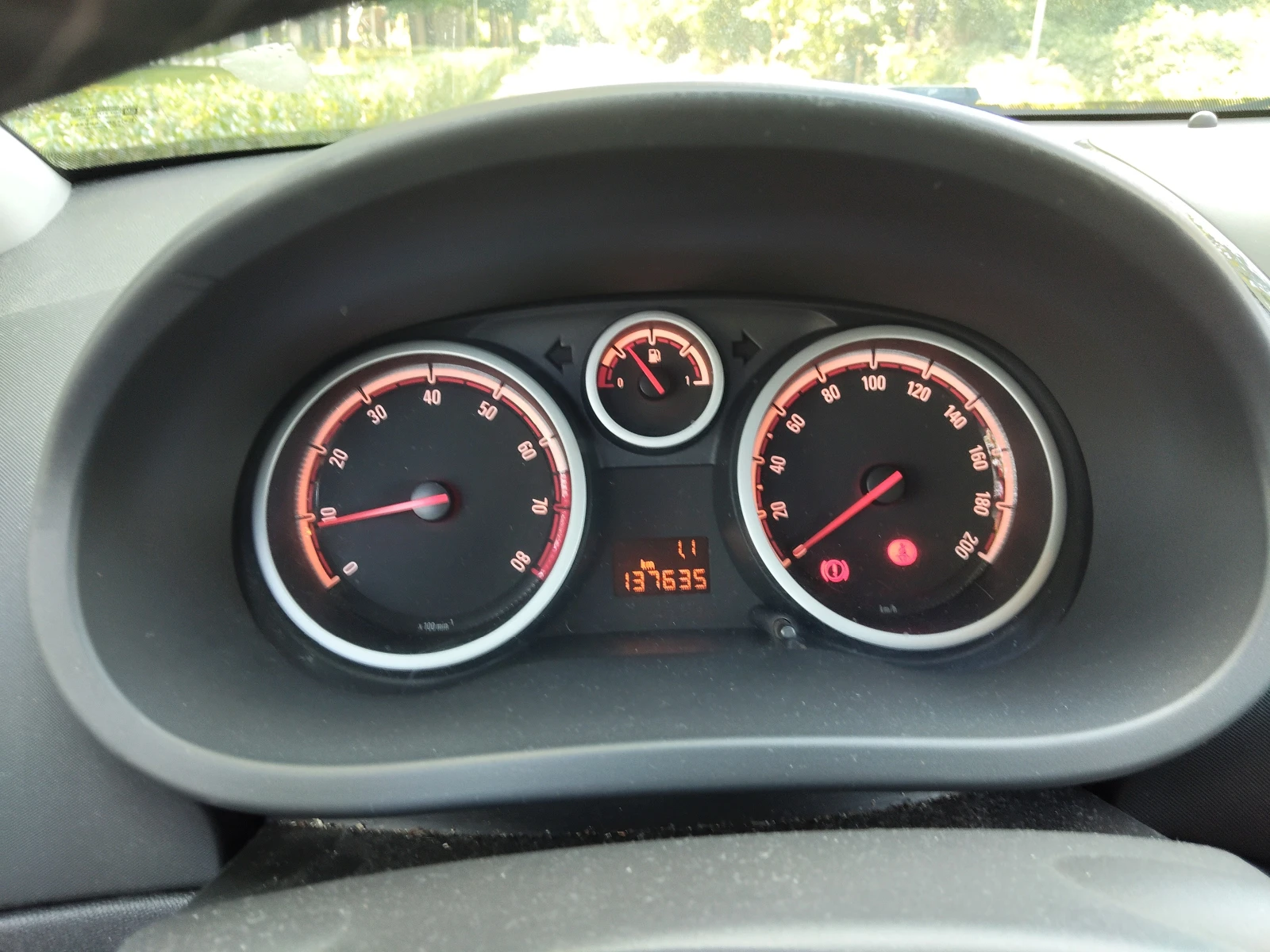 Opel Corsa 1, 2i 80ps COSMO, снимка 11 - Автомобили и джипове - 55390420
