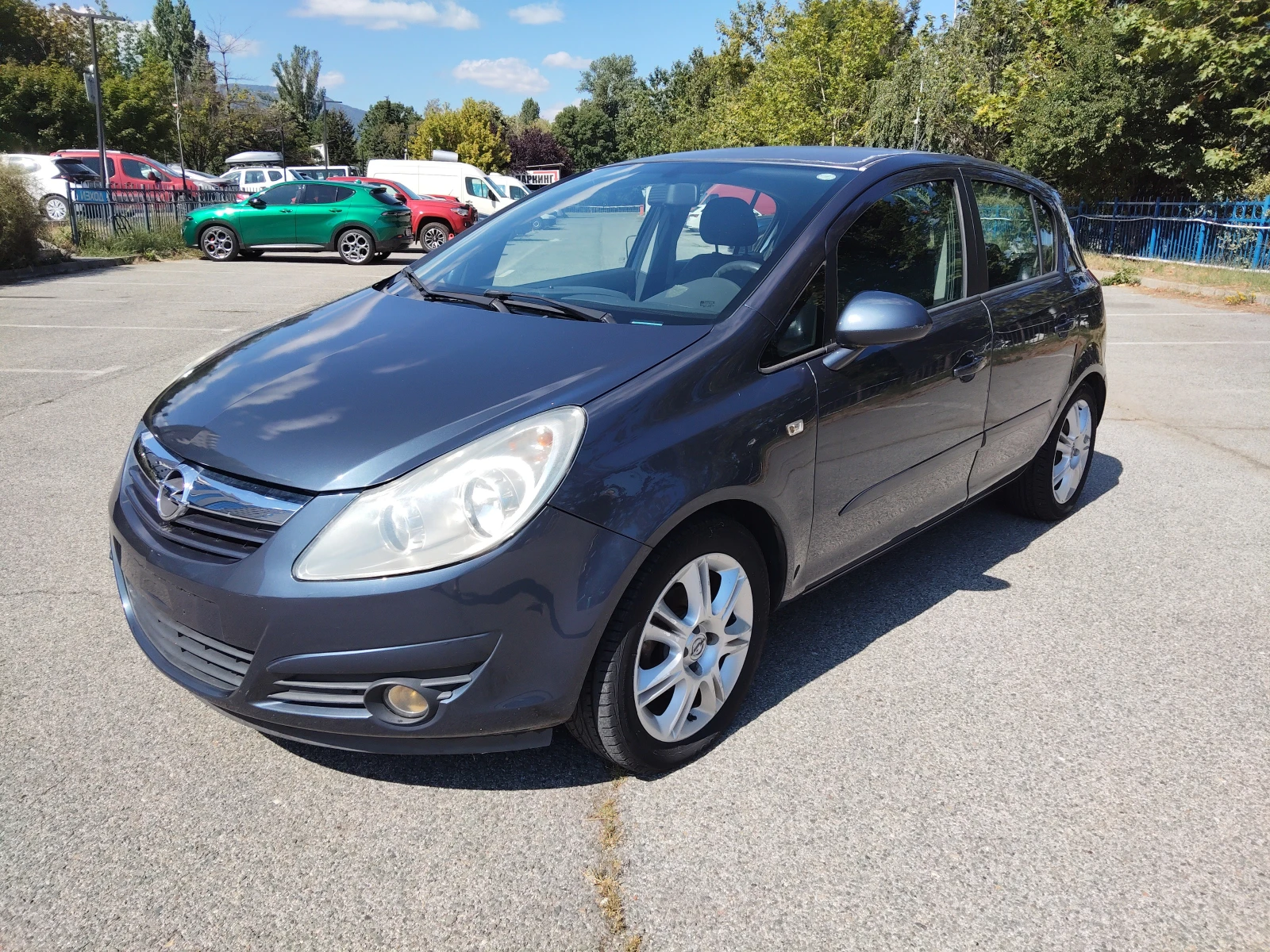 Opel Corsa 1, 2i 80ps COSMO