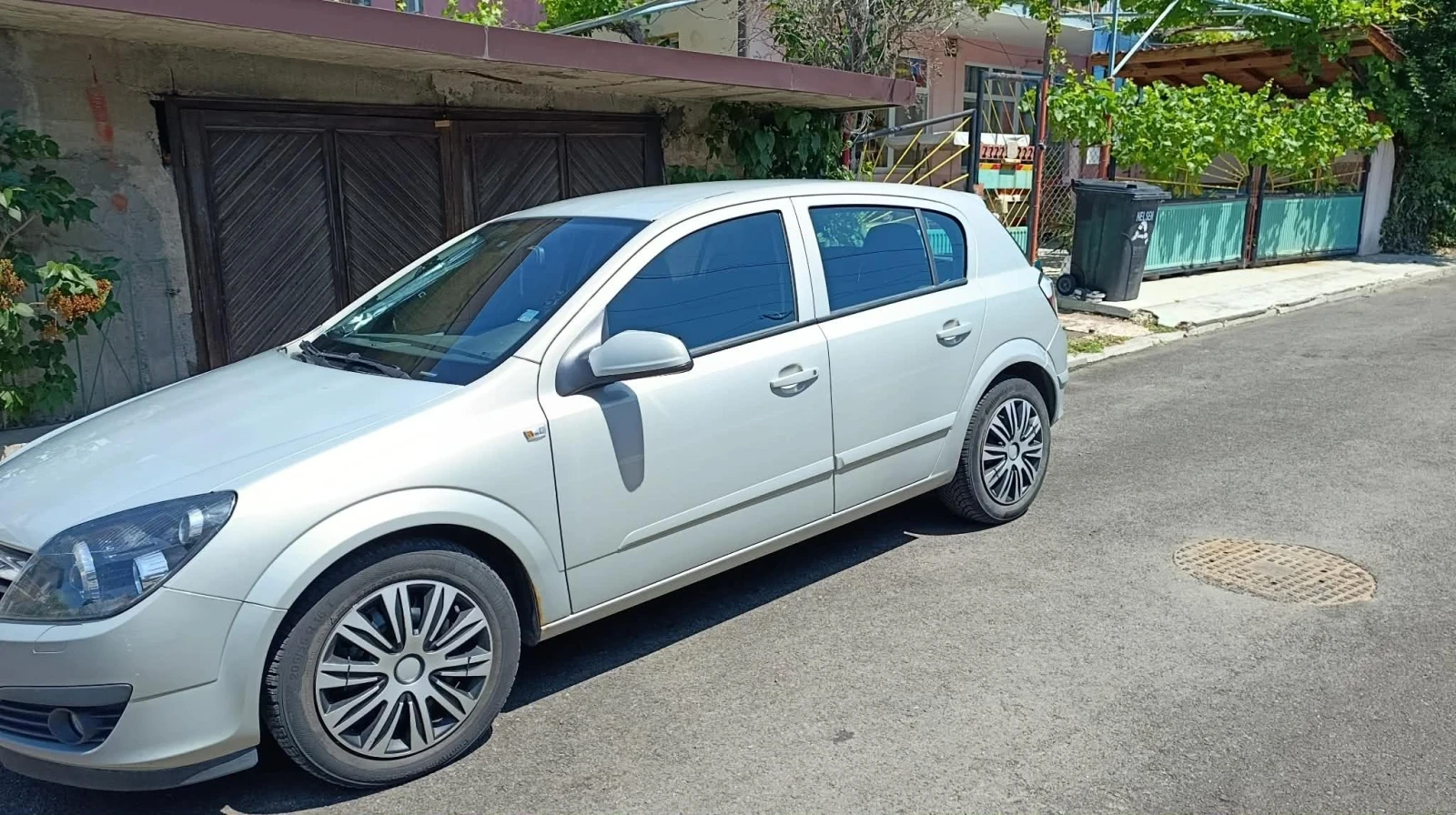 Opel Astra, снимка 2 - Автомобили и джипове - 55979762