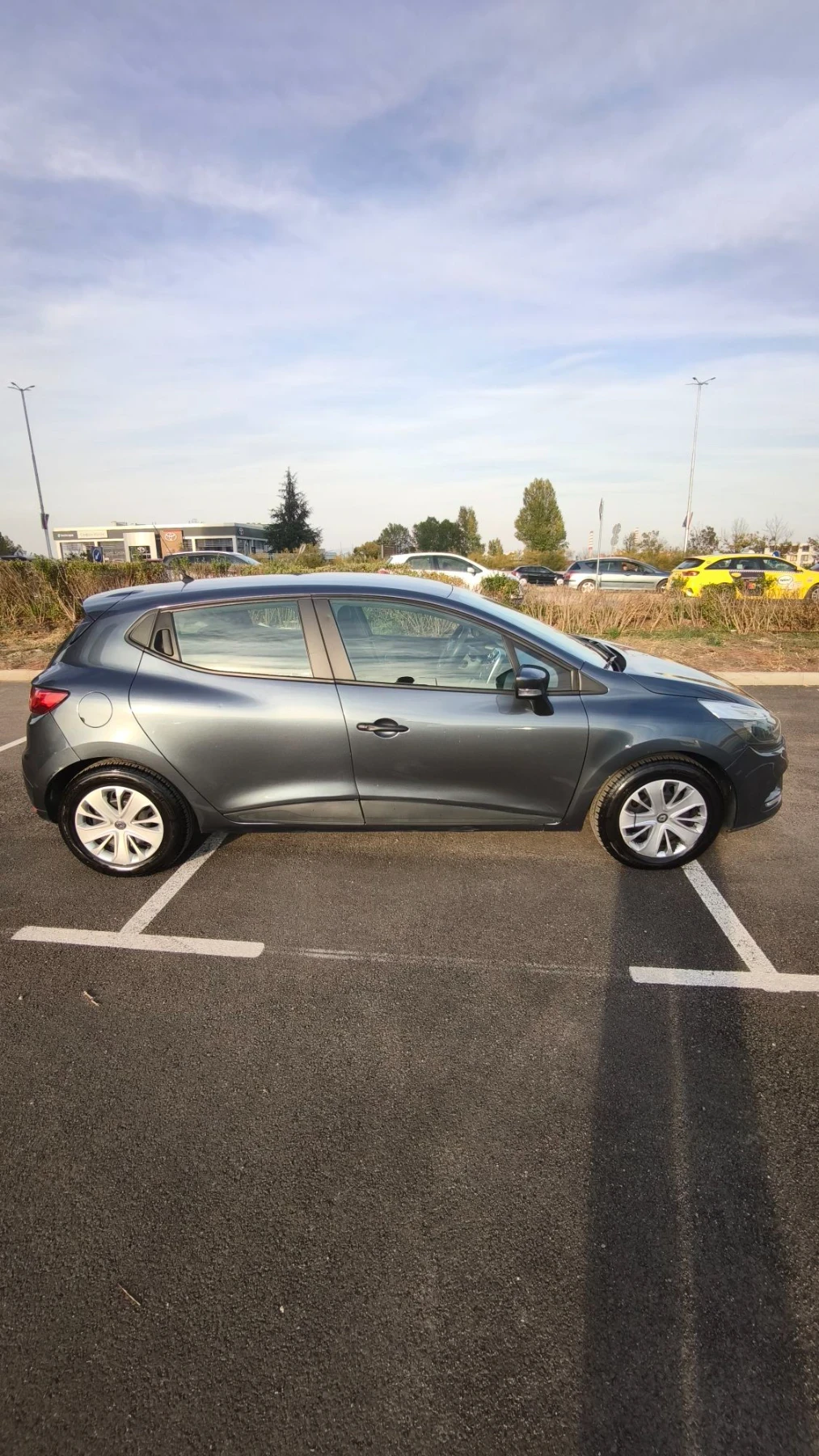 Renault Clio, снимка 7 - Автомобили и джипове - 56480607