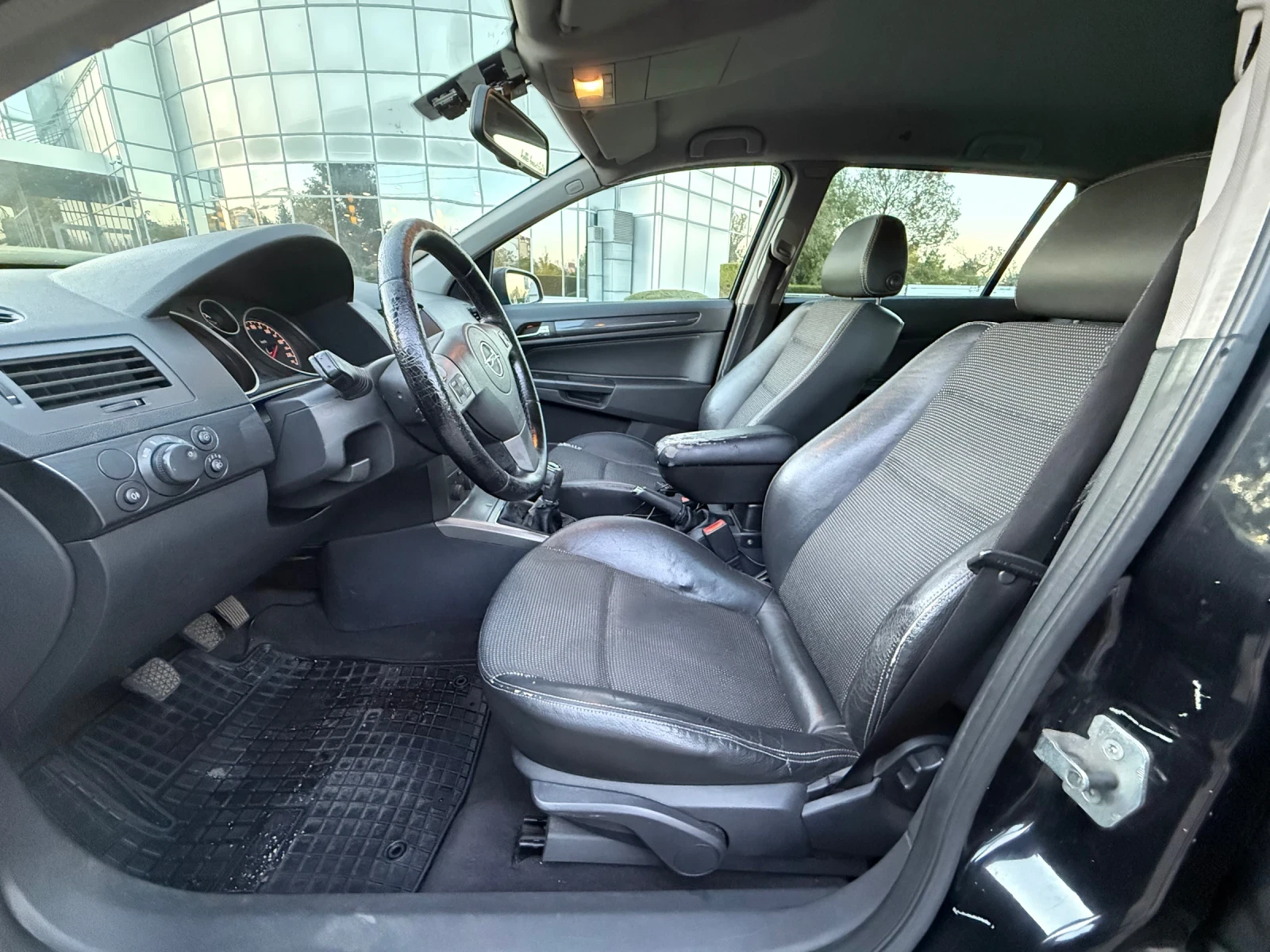 Opel Astra Dizel, снимка 8 - Автомобили и джипове - 56657252
