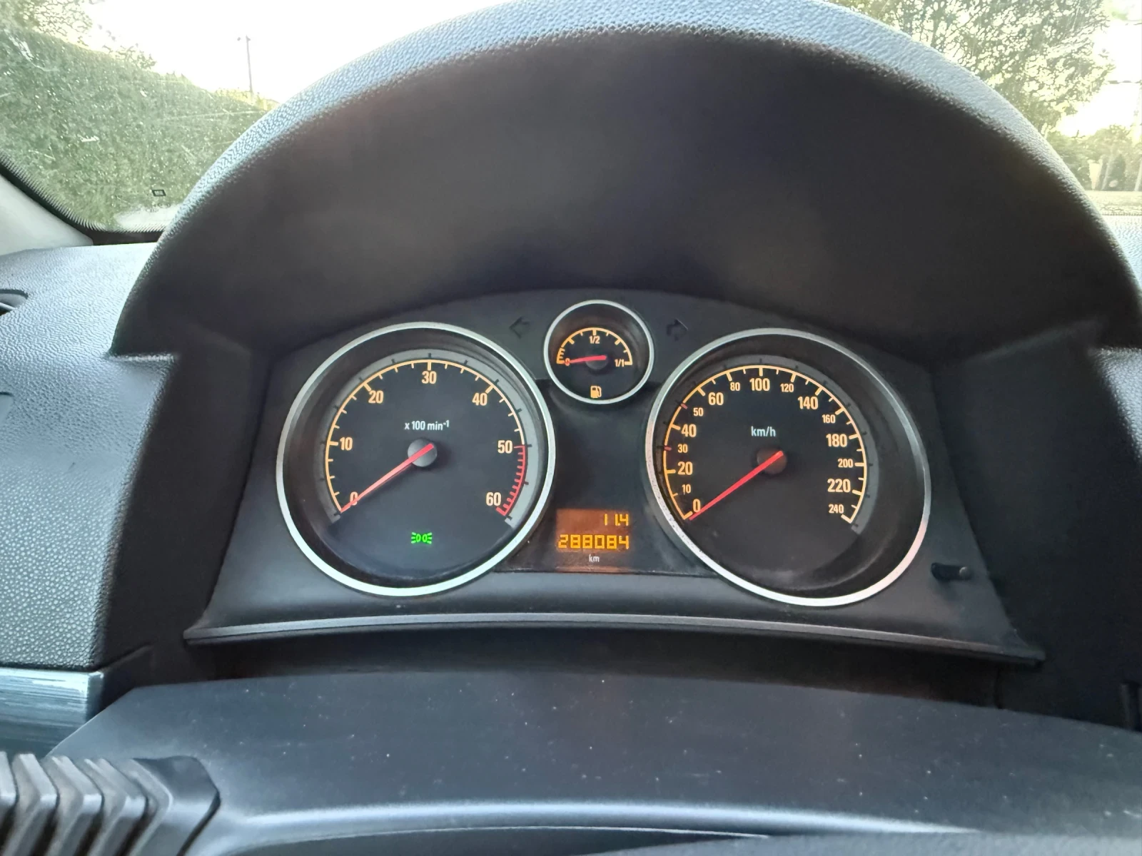 Opel Astra Dizel, снимка 12 - Автомобили и джипове - 56657252