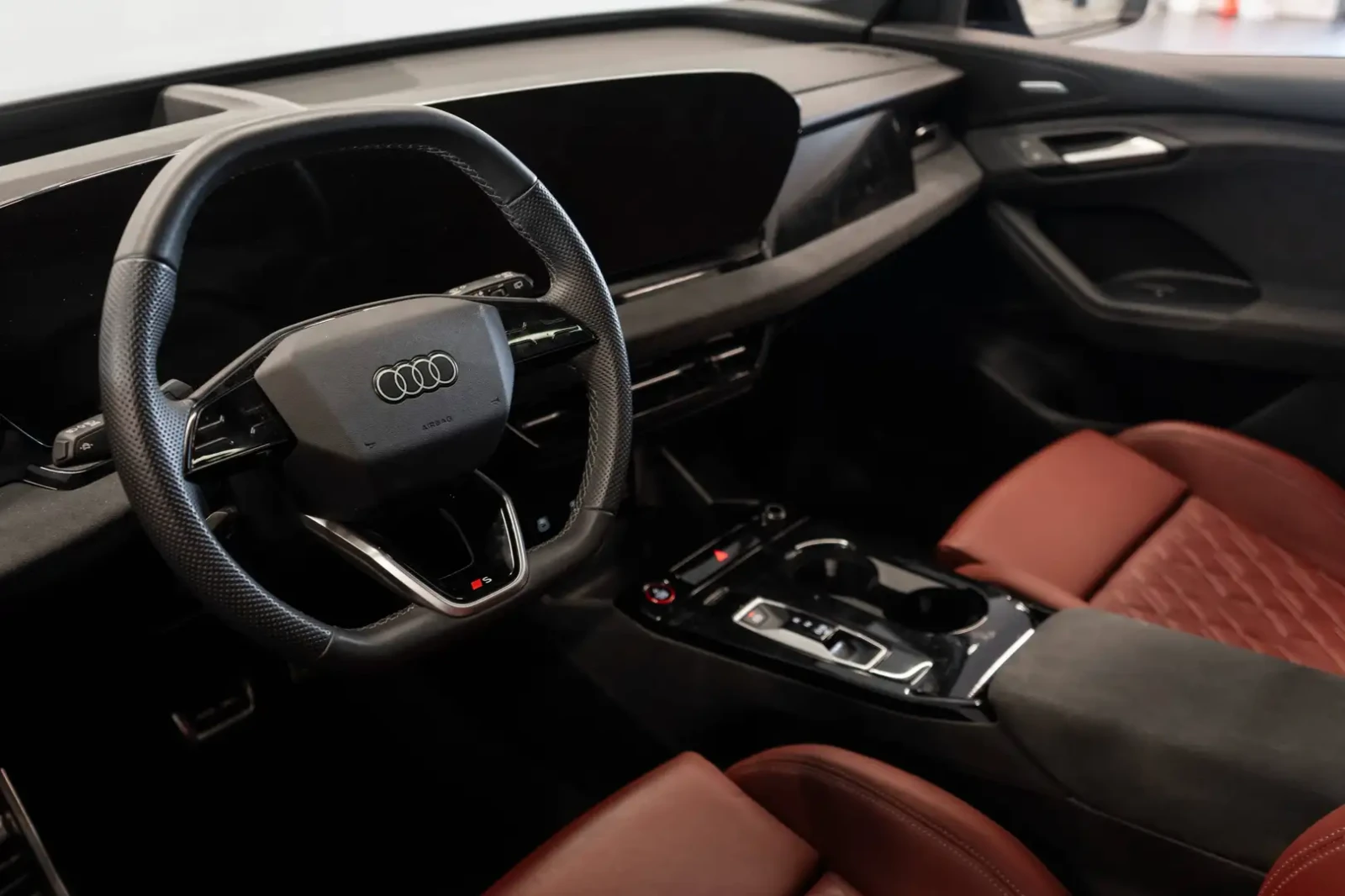 Audi E-Tron SQ6 E-Tron Techink - 27k km Цена до БГ!, снимка 6 - Автомобили и джипове - 56660626