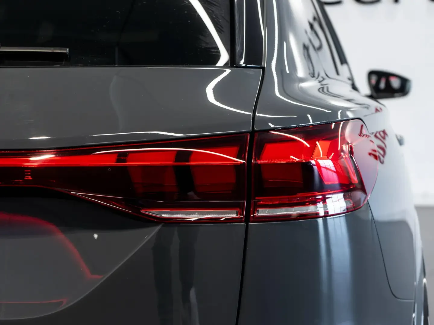 Audi E-Tron SQ6 E-Tron Techink - 27k km Цена до БГ!, снимка 16 - Автомобили и джипове - 56660626