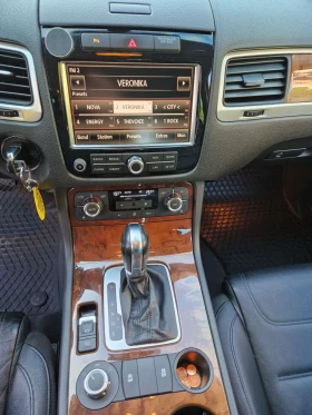 VW Touareg 3.0TDI, 239к.с, 8скорости, Евро 5А , снимка 12
