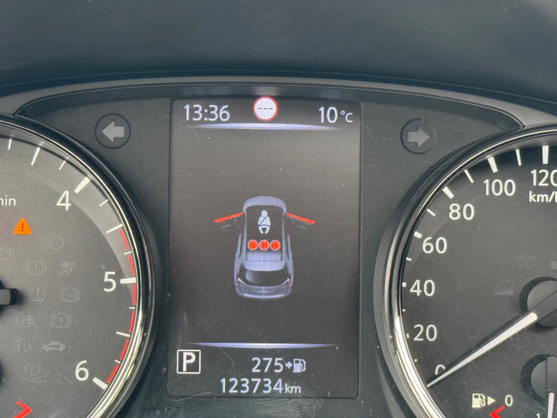 Nissan X-trail, снимка 13 - Автомобили и джипове - 53211275