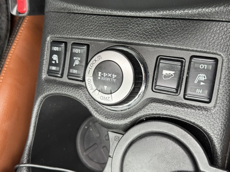 Nissan X-trail, снимка 11 - Автомобили и джипове - 53211275