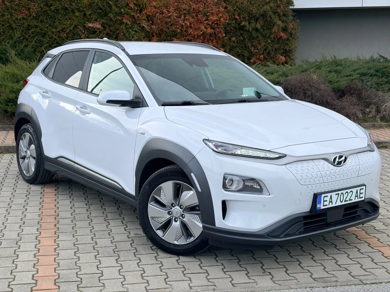 Hyundai Kona FACELIFT!!! DISTRONIC TERMOPOMPA LED 64kw 204 FUL!, снимка 2 - Автомобили и джипове - 53540777
