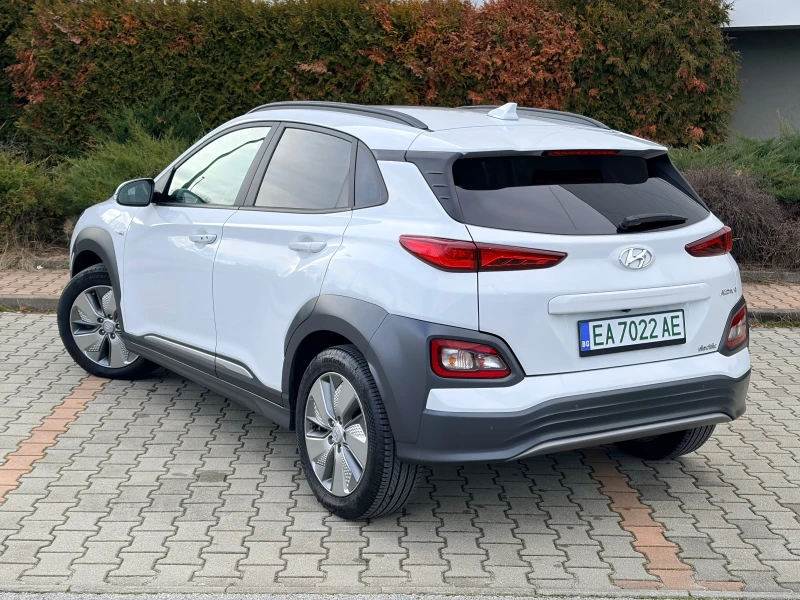 Hyundai Kona FACELIFT!!! DISTRONIC TERMOPOMPA LED 64kw 204 FUL!, снимка 3 - Автомобили и джипове - 53540777