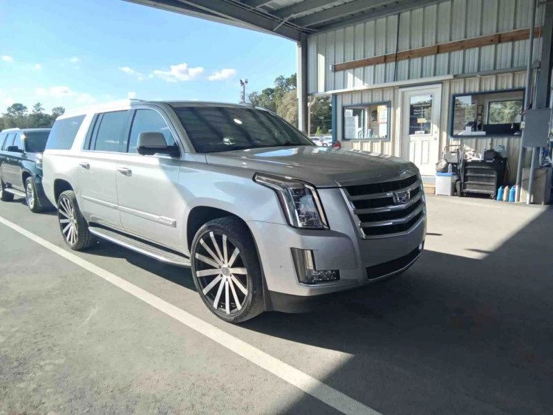 Cadillac Escalade ESV Luxury 1SB, снимка 3 - Автомобили и джипове - 47749318