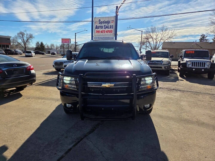 Chevrolet Tahoe, снимка 2 - Автомобили и джипове - 54345572