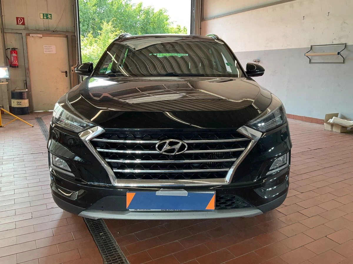 Hyundai Tucson 2.0* CRDi* Hybrid* Premium* 4WD - изображение 2
