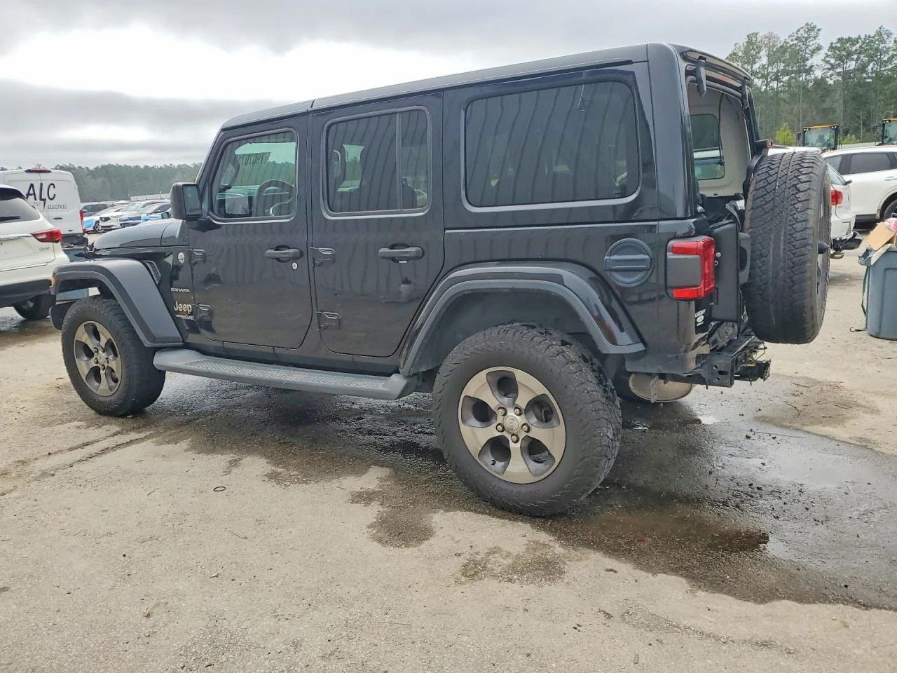 Jeep Wrangler 3.6* UNLIMITED SAHARA* РЕАЛНИ КМ!, снимка 3 - Автомобили и джипове - 54159442